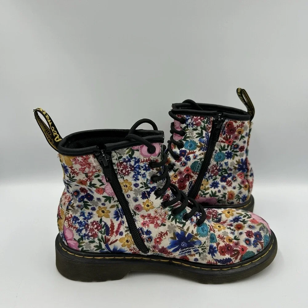 Dr. Martens‎ Delaney Y Wander Floral Poppy Bloom Combat Moto Boot Girls Size 3